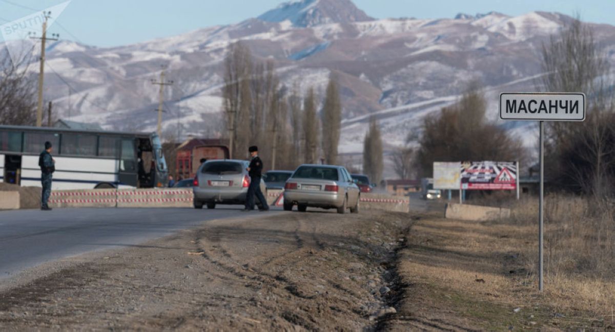 «Балаларды Қырғызстанға апарып тастадым, жағдай тұрақталған жоқ» – Масанчиде оқушылар сабаққа келмей жатыр