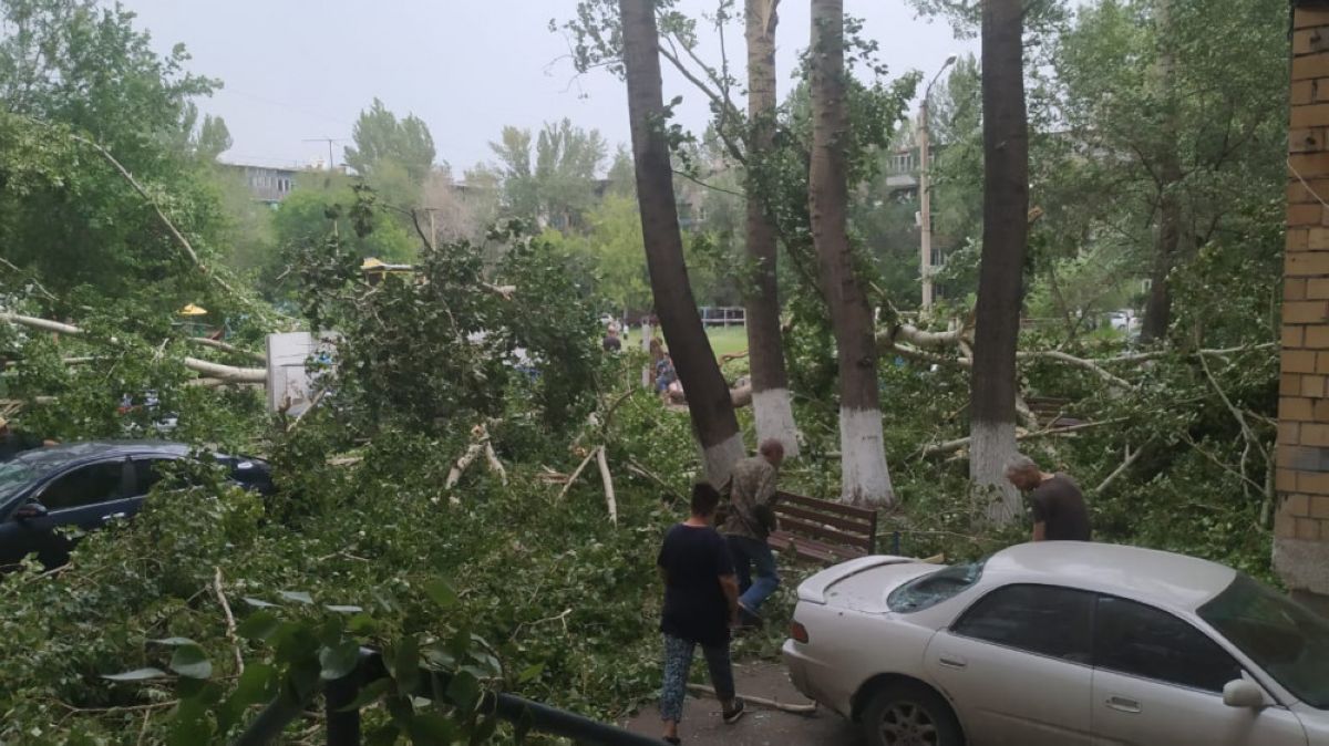 Қарағандыда дүлей дауылдан зардап шеккендерге өтемақы берілмейді