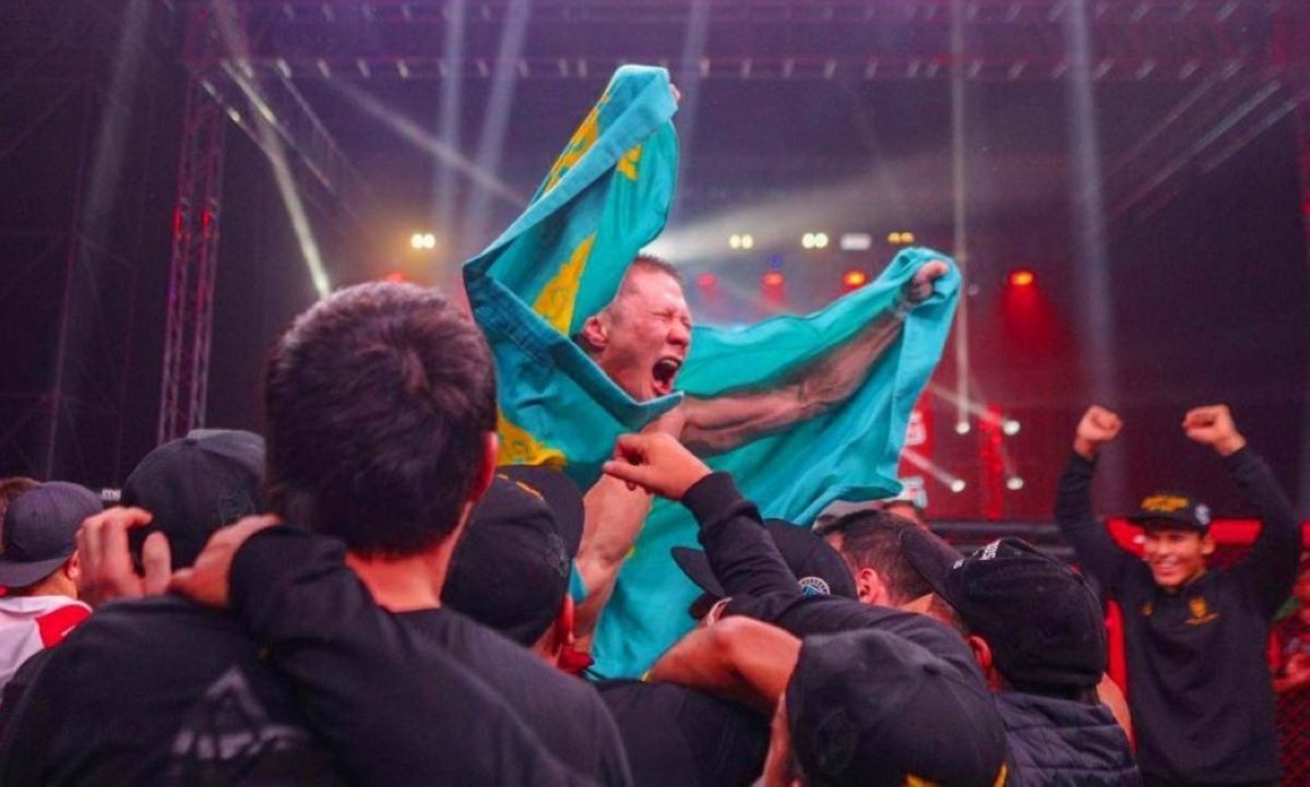 Жалғас Жұмағұлов UFC-дегі алғашқы жеңісіне қол жеткізді - Видео