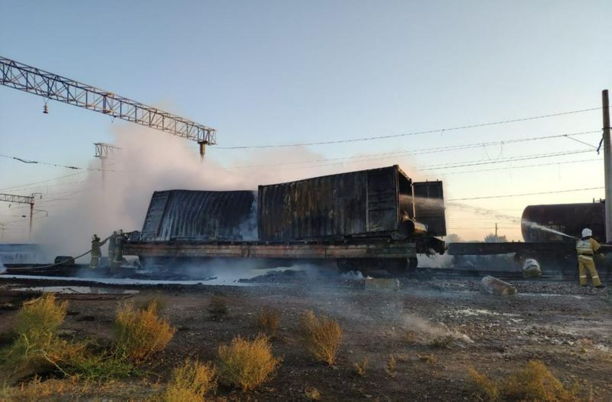 Арыстағы вагон өрті: ТЖД оқиғаның мән-жайы туралы ақпарат берді