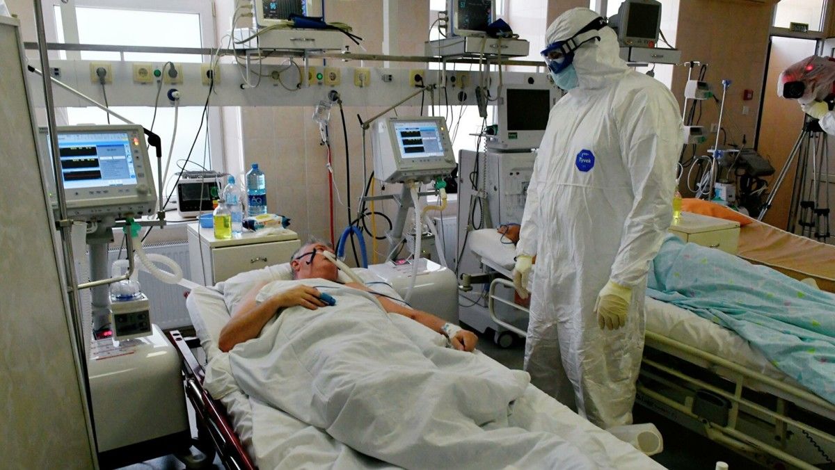 Бекшин жаңа жылдық мерекелер алдындағы эпидемиологиялық жағдайға болжам жасады