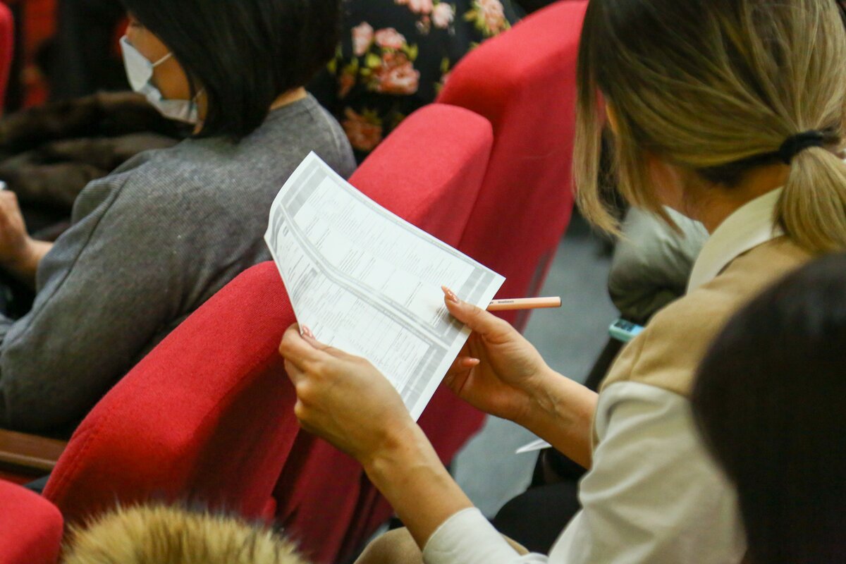 «AMANAT» жастар қанаты Қазақстанның жоғары оқу орындарын сыбайлас жемқорлық әрекетіне қатысты тексерді