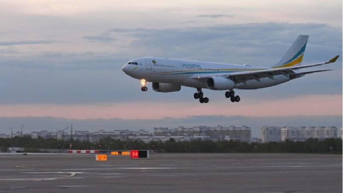 Қасым-Жомарт Тоқаев Путиннің шақыруымен Санкт-Петербургке келді