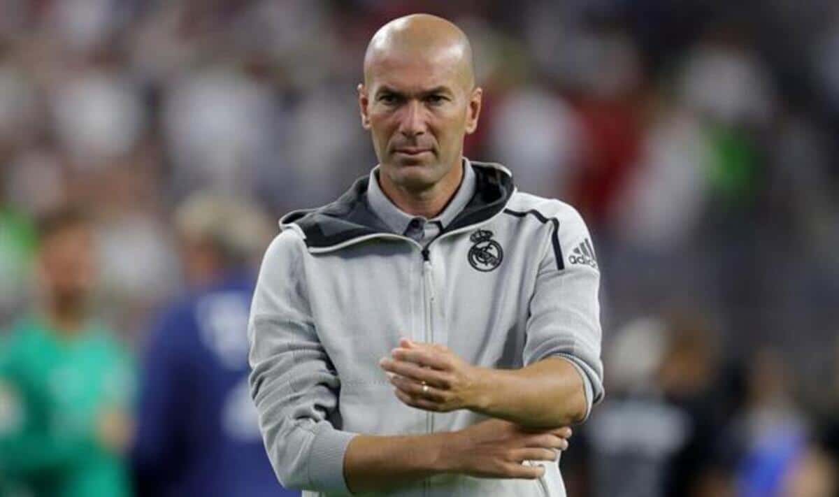 Зидан ПСЖ-ның бас бапкері болудан бас тартты
