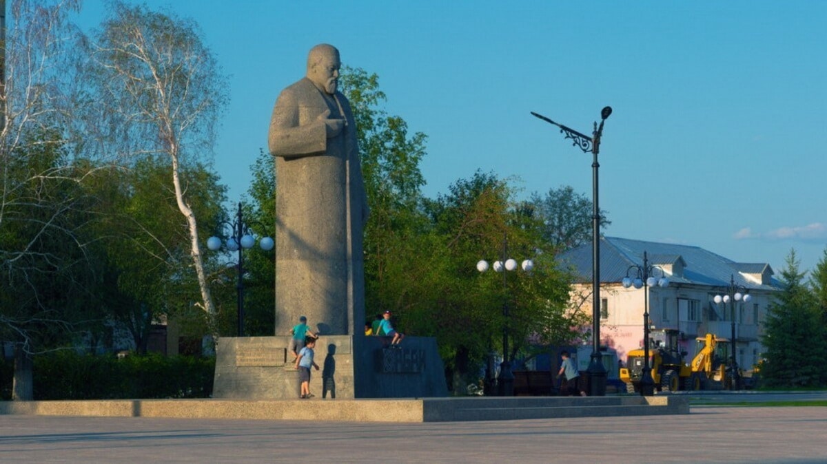 Абай облысы әкімінің орынбасары мен аппарат басшысы тағайындалды