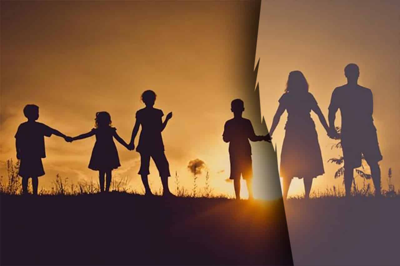 4 бала жетім қалды: Атырауда ерлі-зайыптылардың денесі пәтерден табылды