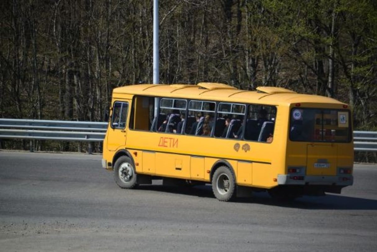 Бас прокуратура оқушылар автобусын бұрын сотталған адамдар жүргізгенін анықтады