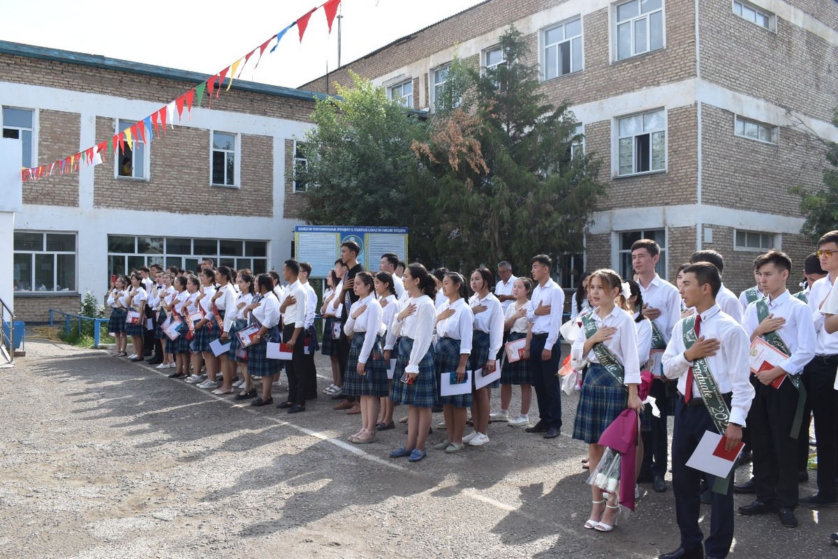 Атағы жоқ «алтын» мектеп