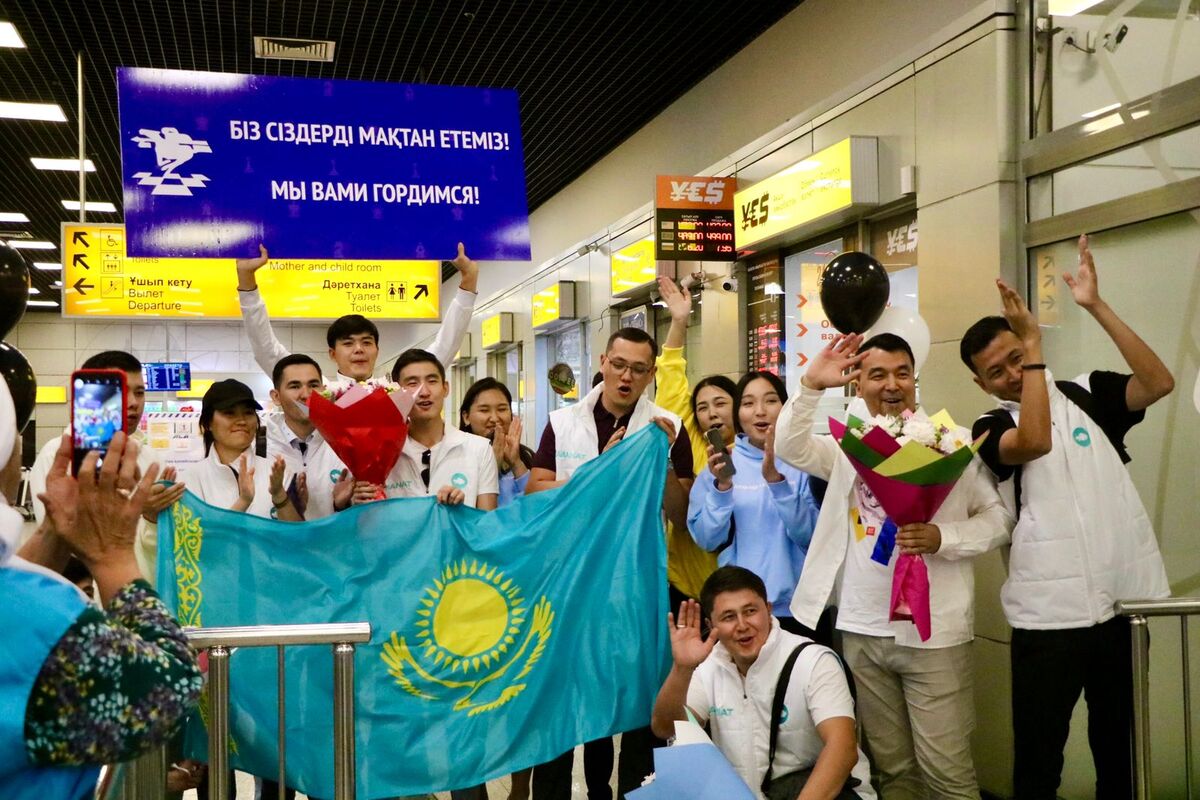 Шахматшыларды құрметпен қарсы алды