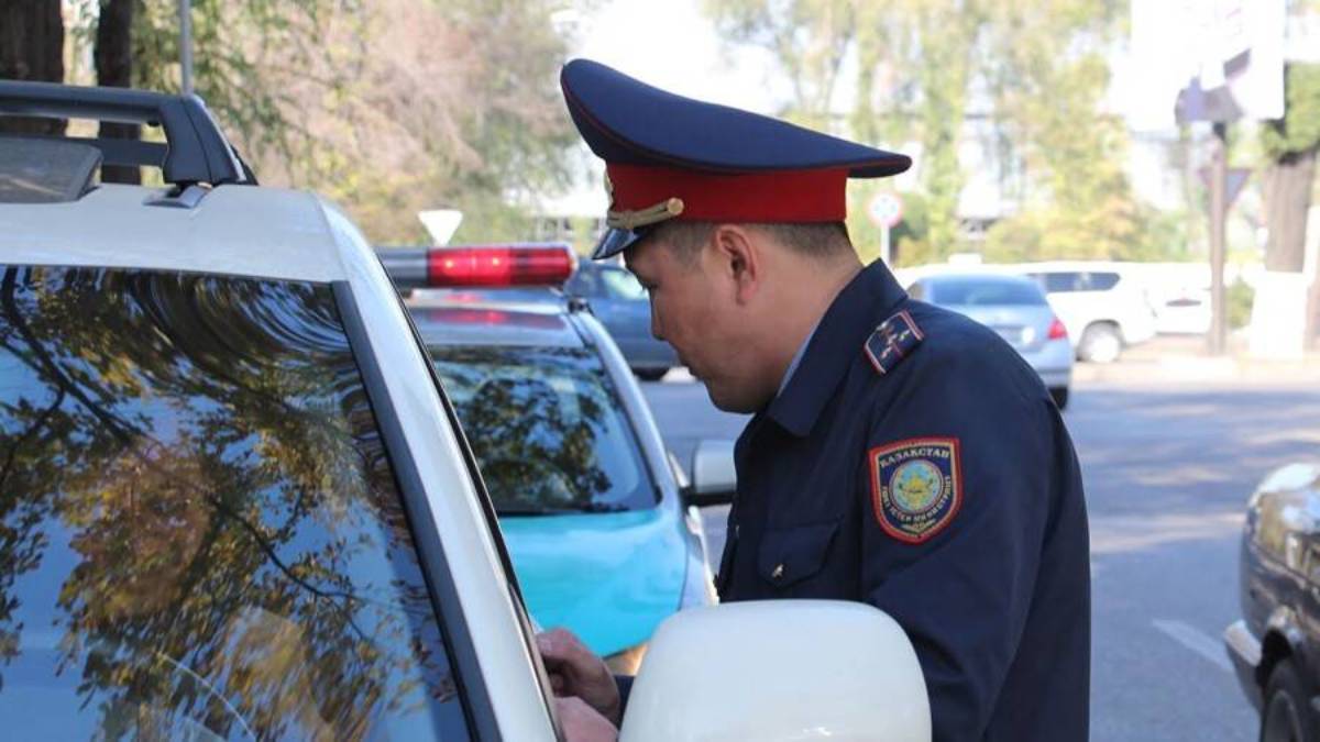 Елордада такси жүргізушісі есірткі саудасымен айналысқан