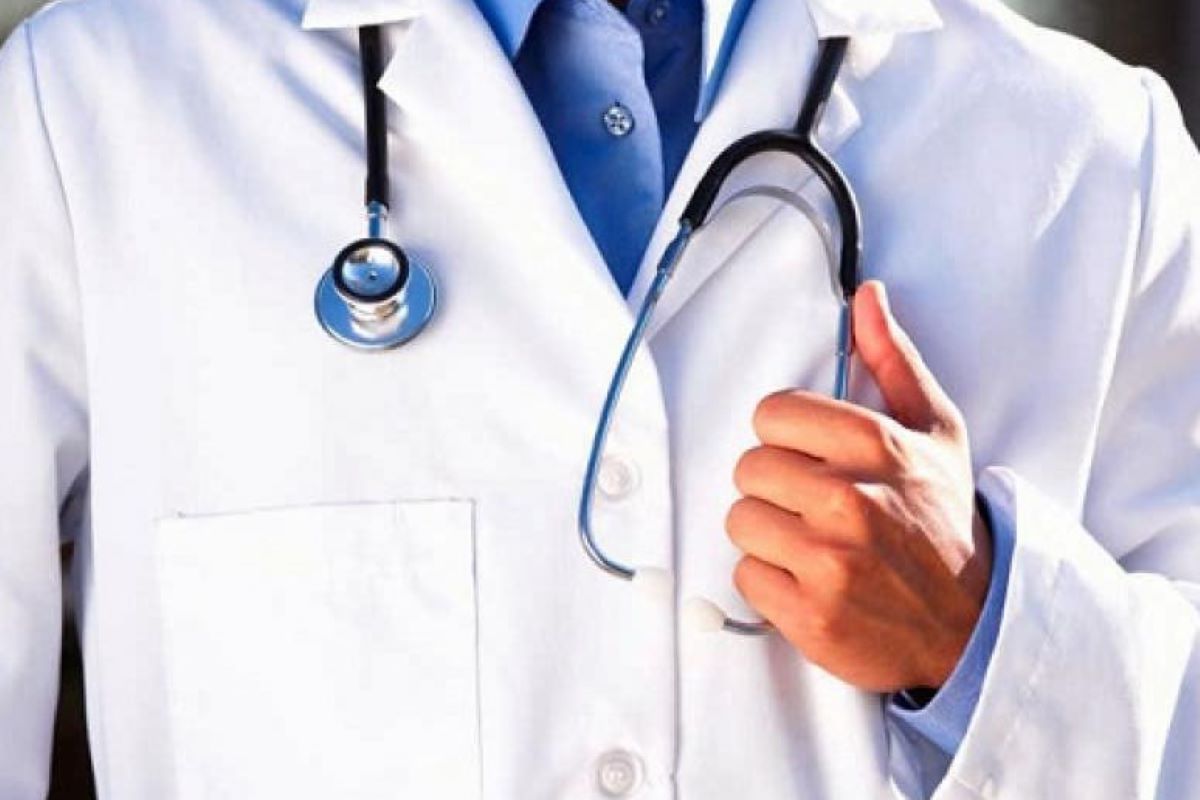 Астана ауруханаларына 100-ден астам қызметкер жетіспейді