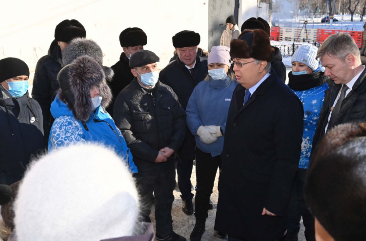 Еліміз бойынша жылу құбырлары апатты жағдайда тұр. Жағдай өте ауыр - Тоқаев