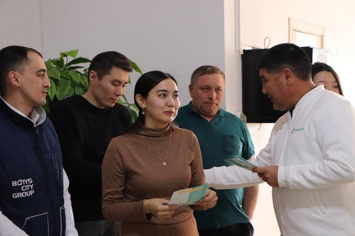 Ақтөбе облысында 2 200 шақырым жол күрделі және орташа жөндеуден өтеді