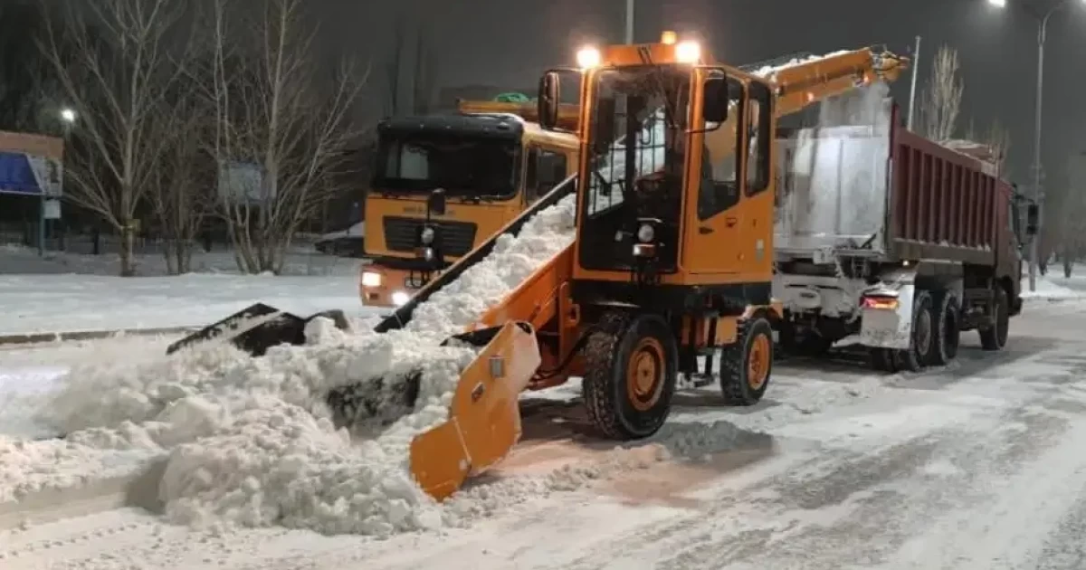 Елордада жүк көліктерімен 60 мың рейс қар шығарылған