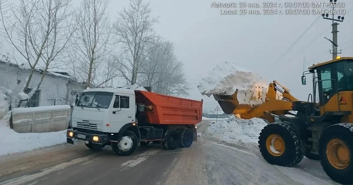 Елордада бір түнде 44 мың текше метрден астам қар шығарылды