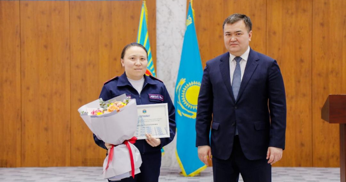 Астанада құтқарушылар мен өрт сөндірушілерге пәтер кілті табысталды