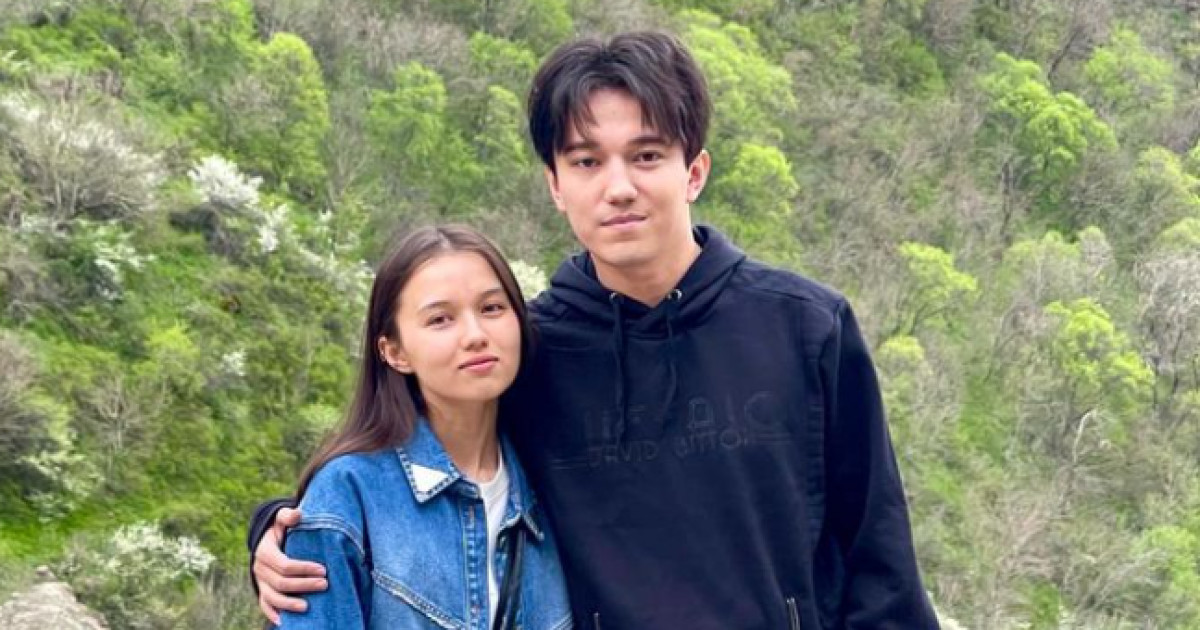 «66-дан астам тағам түрі бар»: Димаш Құдайбергеннің қарындасы отбасылық кәсібі туралы айтып берді