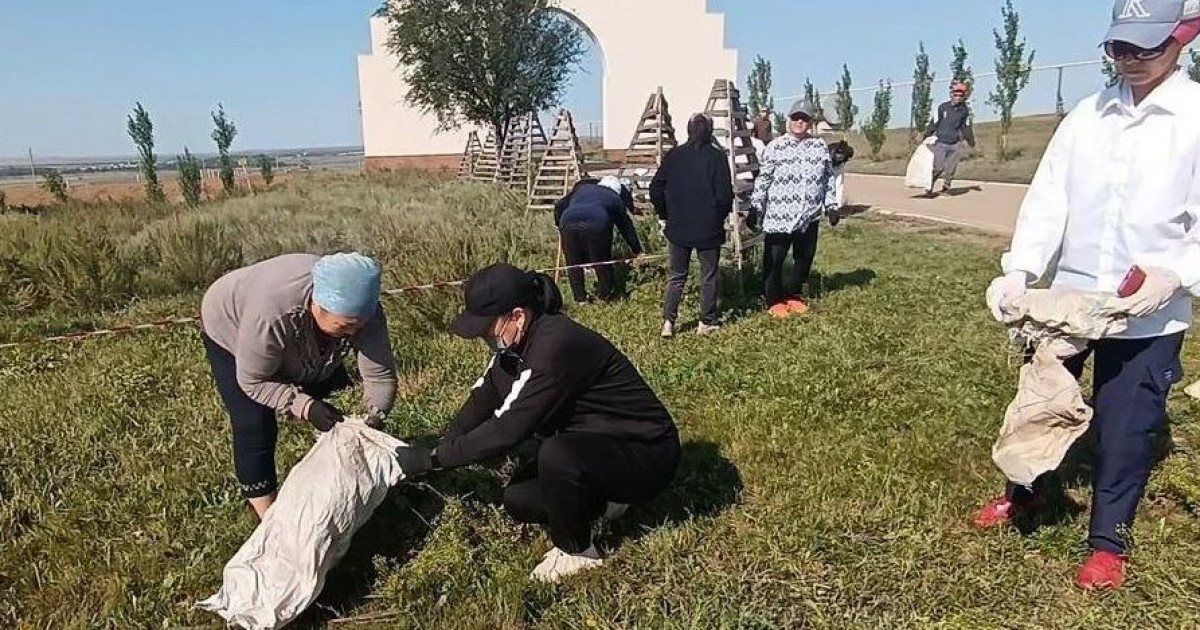 «Таза бейсенбі»: «AMANAT» партиясының атсалысуымен 6 мың тоннадан астам қоқыс жиналды