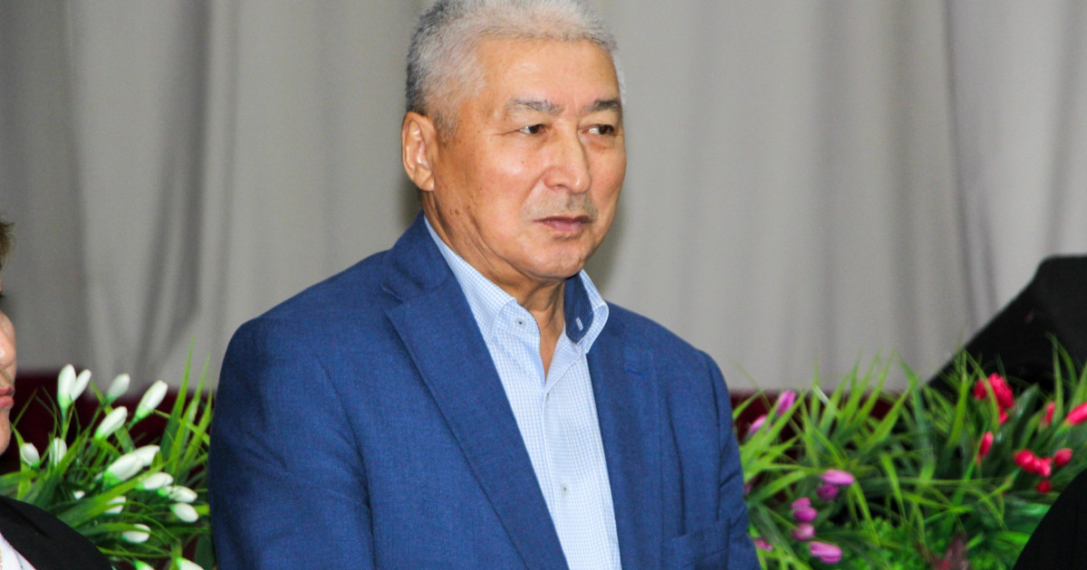 АЭС салу жасыл энергиядан бас тарту керек екенін білдірмейді – сарапшы