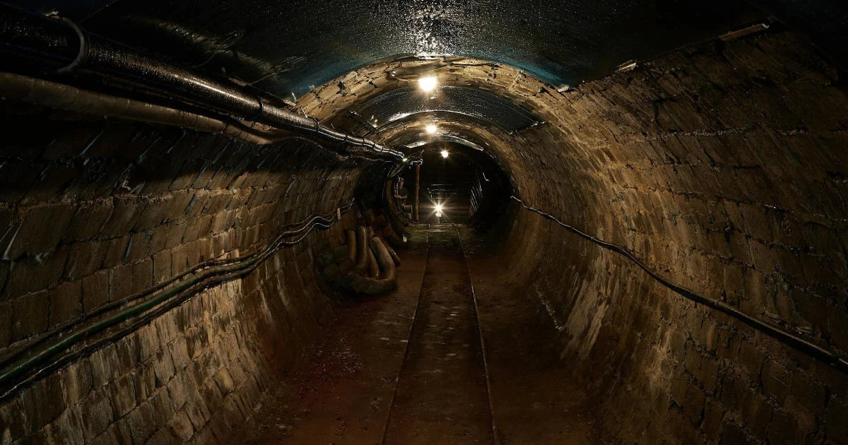 Ақтөбе облысындағы шахтада кен опырылып, жұмысшы қайтыс болды