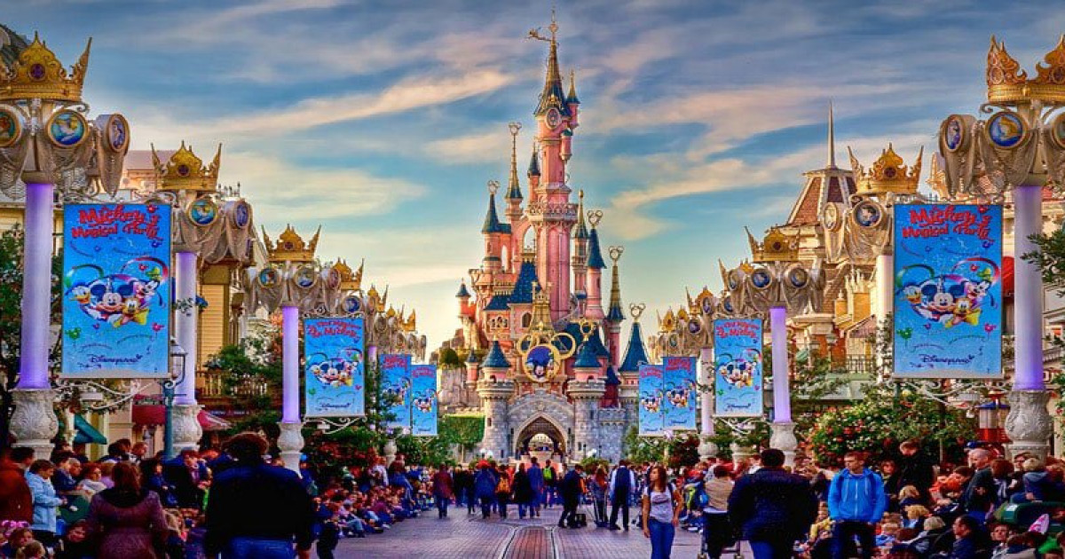 Астанада Диснейленд салынады