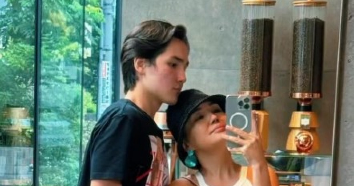 «Әкем өмірден өткен күні ересек адамға айналдым»: Ләйлә Сұлтанқызының ұлы марқұм әкесі туралы айтты