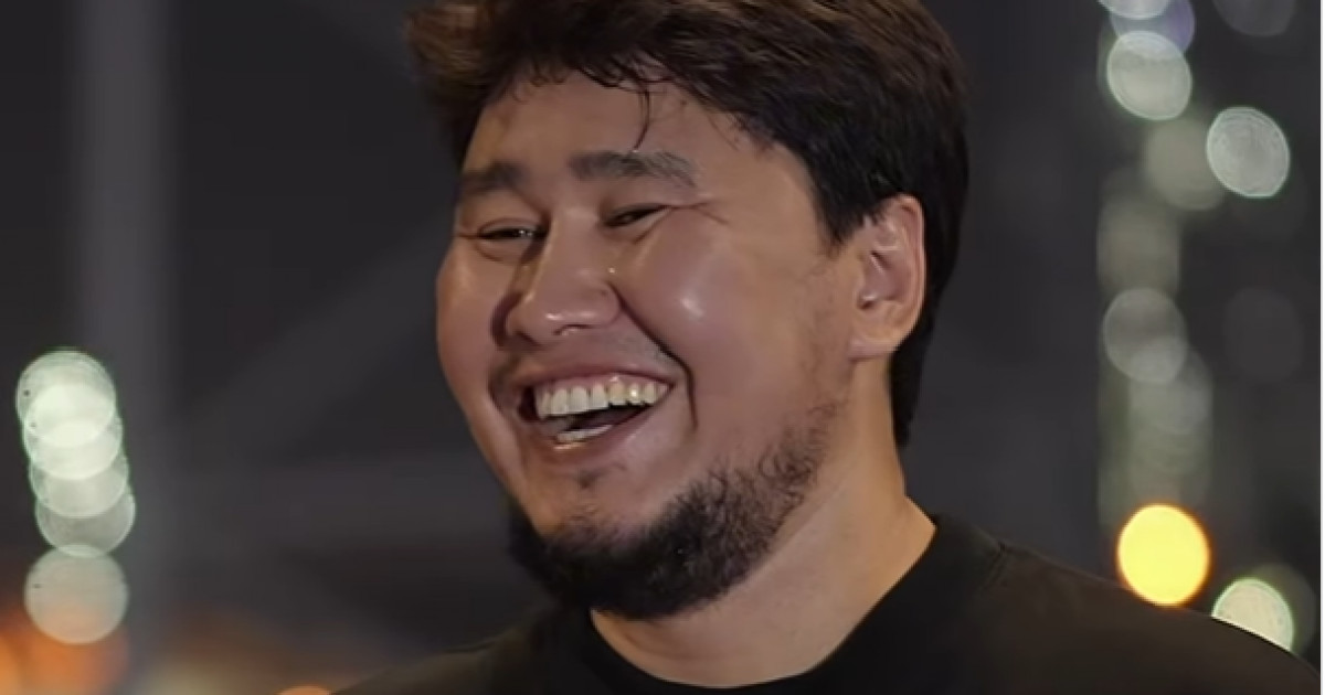 890 миллион ба, 50 миллион ба? Жахан Отарғалиев алғашқы фильмінен қанша пайда тапқанын айтты