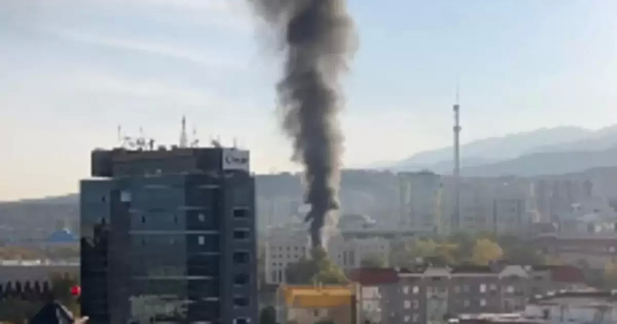 Алматы әкімдігі маңында өрт шықты