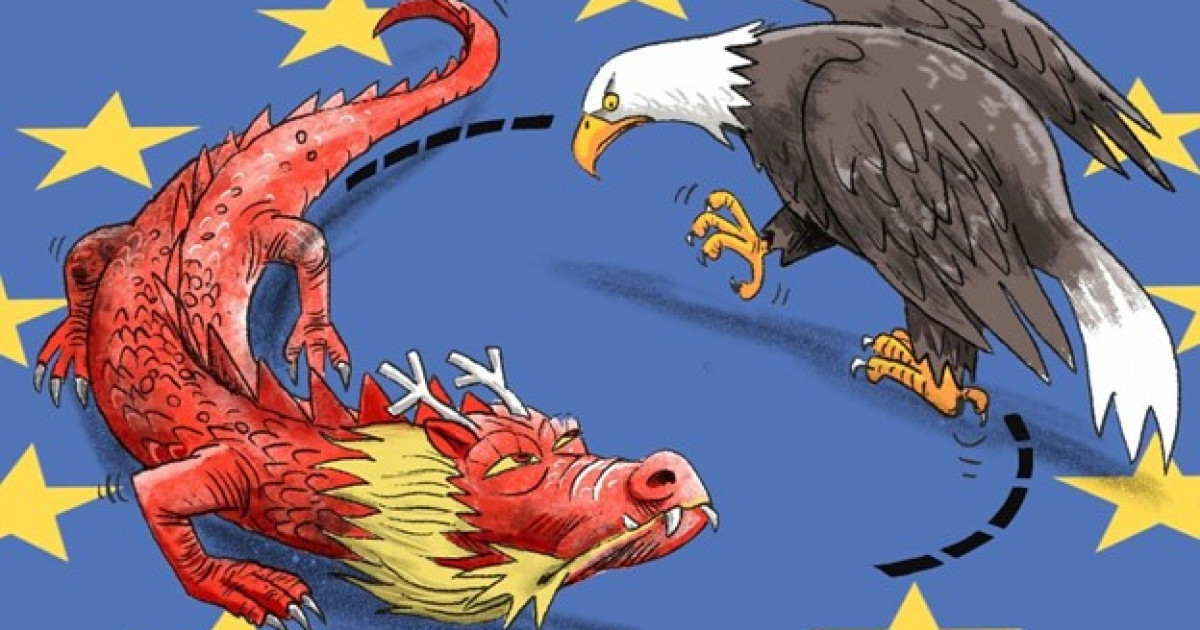 Бұл текетіресте экс-президенттің қолында «зілбалға», ал президенттікке үміткерде «скальпель» бар