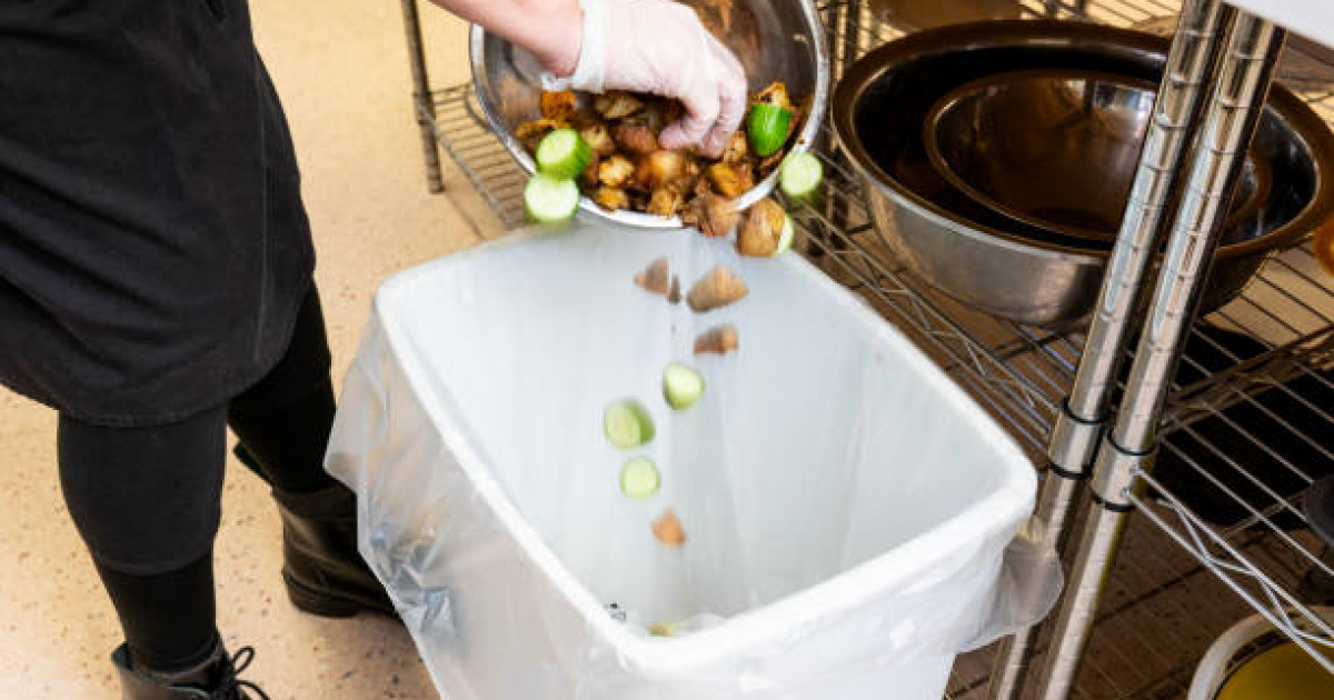 БҰҰ адамдарды азық-түлікті ысырап қылмай, қажет көлемде ғана сатып алуға шақырады