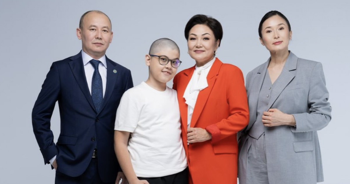 Қалтамда бақыр тиыным қалмағанда, түнектен алып шықты: Дана Нұржігіт күйеуімен ажырасқан сәтте кім жанында болғанын айтты