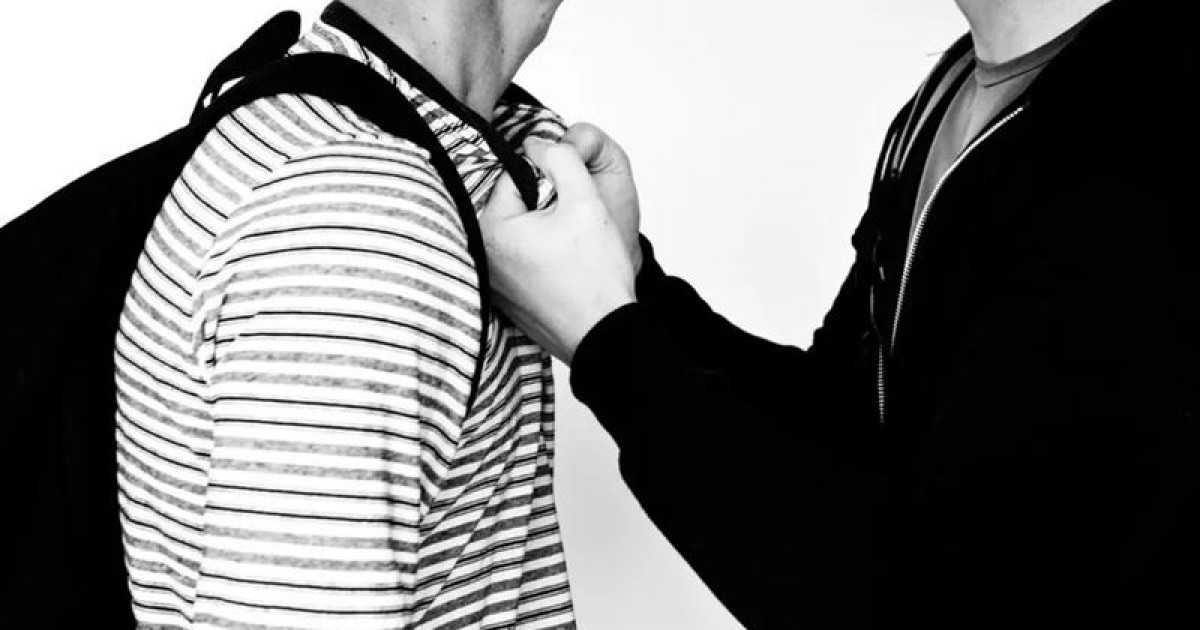 «Жансақтау бөліміне түсті»: Ақмола облысында оқушы сыныптасын пышақтады