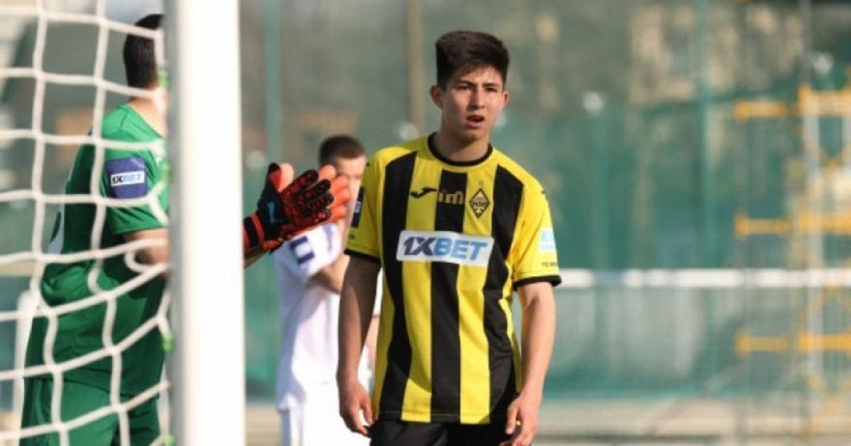 16 жастағы қазақстандық 