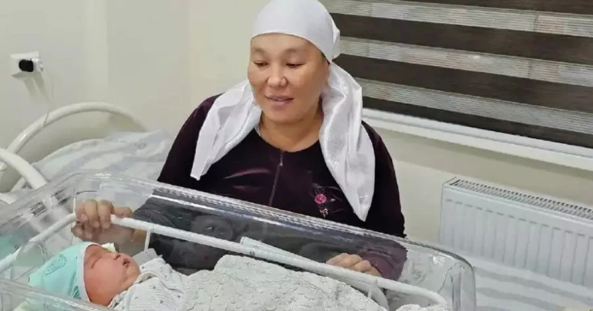 39 жастағы шымкенттік әйел оныншы баласын дүниеге әкелді