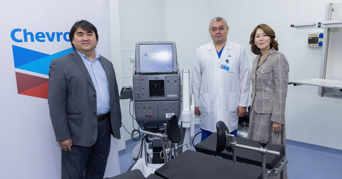 Алматыда лазерлік жүйенің көмегімен балалардағы күрделі көз патологиясын емдейді