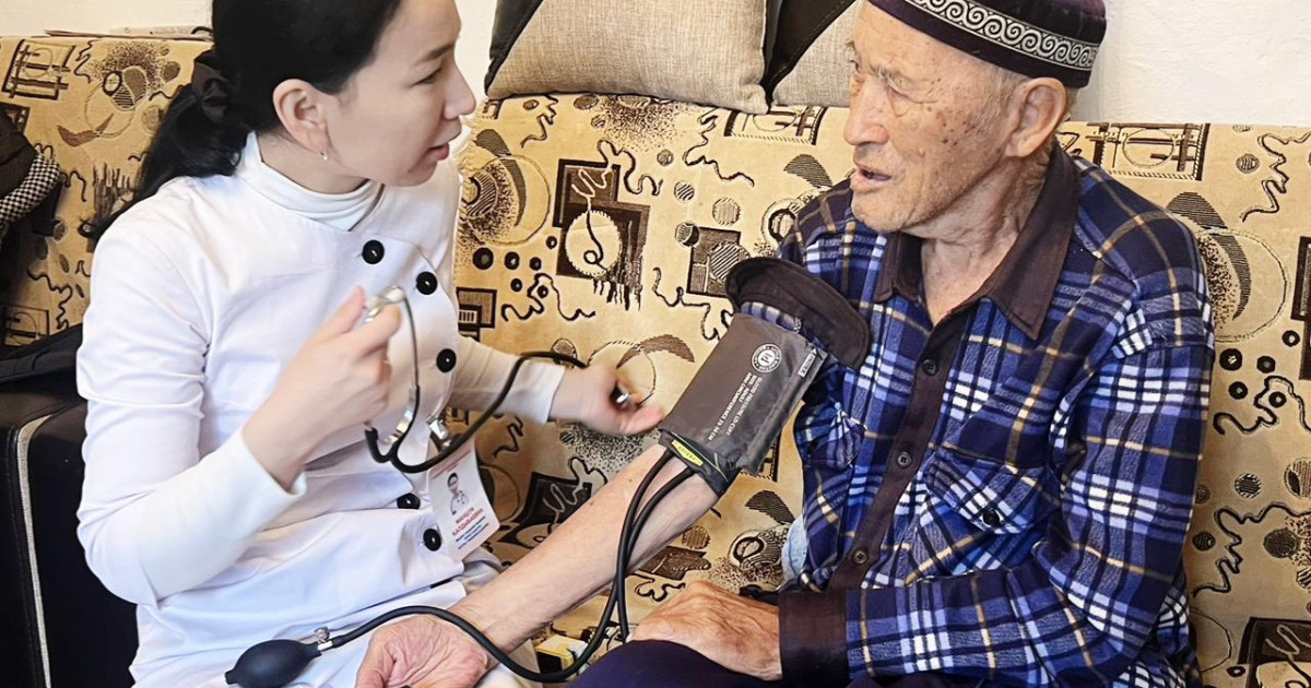 «Ардагерлерді ардақтайық» жобасы аясында қарияларға тегін медициналық қызмет көрсетілді