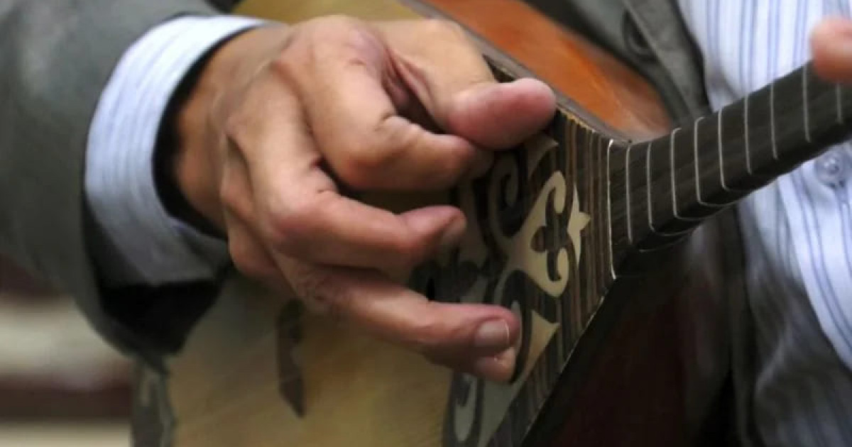 Дәстүрлі өнерпаздарға арнаулы мәртебе қашан беріледі?