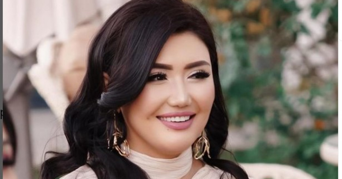 «Қатты қызғанады»: Зарина Омарова күйеуі туралы айтты