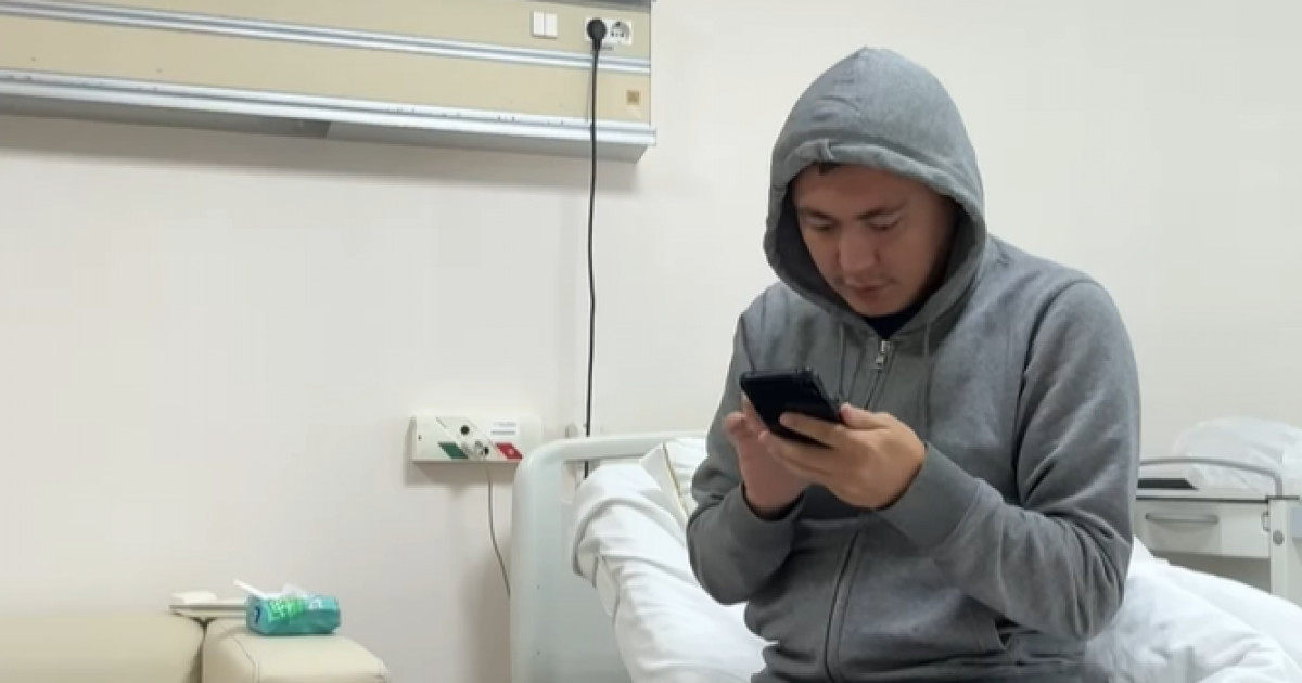 Қазақшылыққа салынып жүре береді екенбіз: депутат  Дәулет өзіне ота жасалғанын мәлімдеді