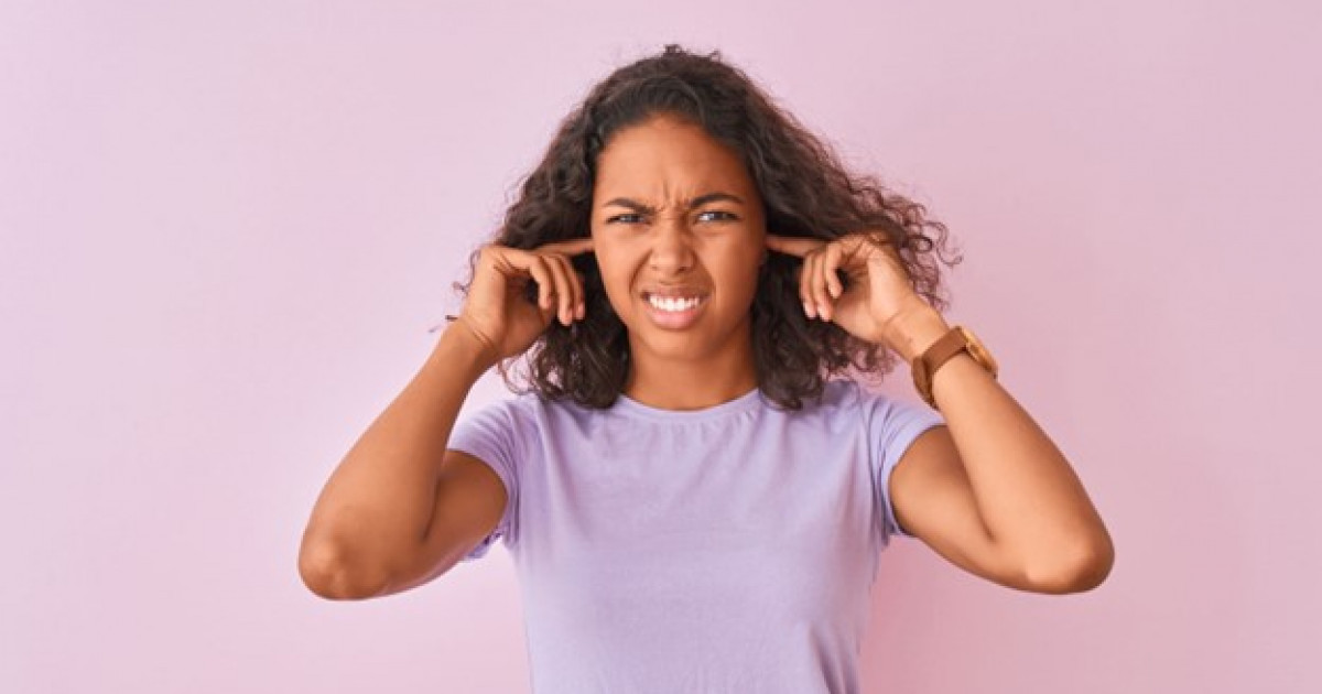 Қорқынышты зерттеу: 1 миллиард  жас адам кереңдікке ұшырауы мүмкін