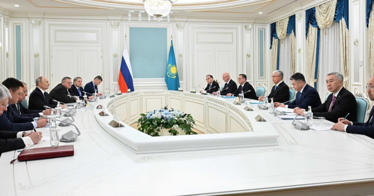 Путин ерекше сый-құрмет үшін Тоқаевқа алғыс айтты