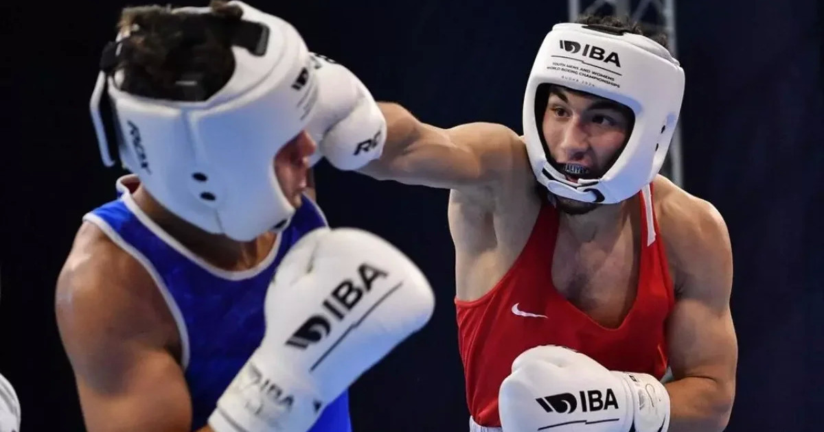 Санжарәлі Бегалиев өзбек боксшысын жеңіп, әлем чемпионы болды