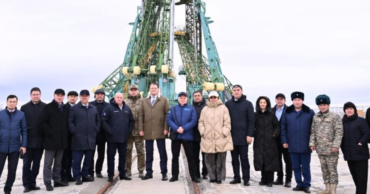 Сенаторлар аэроғарыш саласын дамыту жөніндегі тетіктерді Байқоңырда талқылады