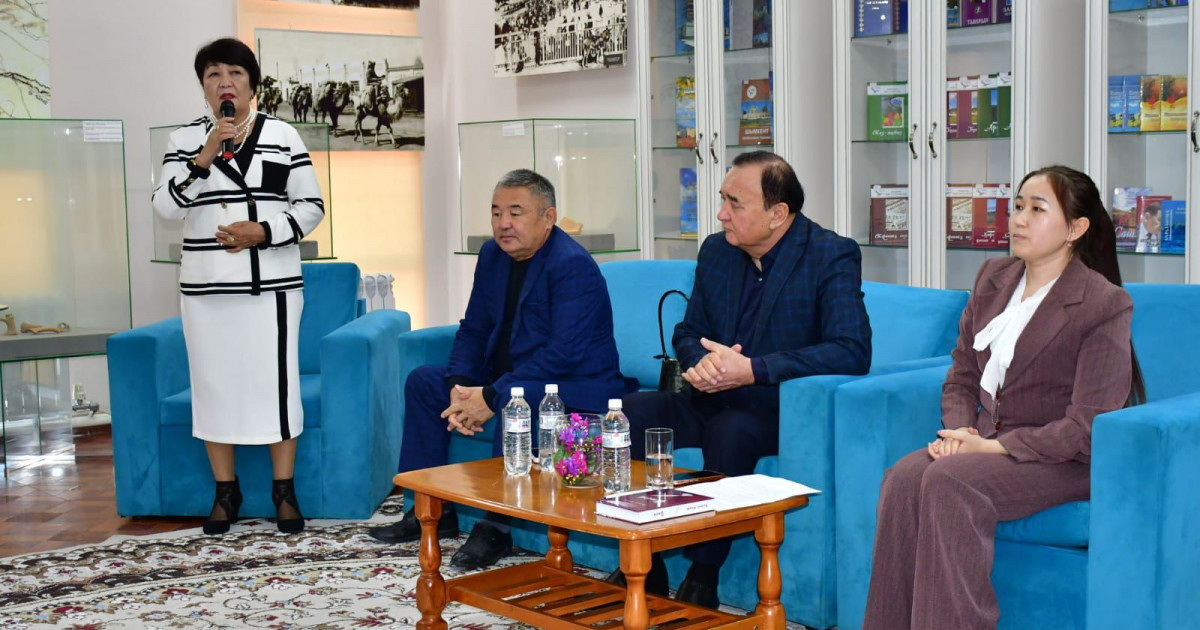 Журналистер Үмітхан Алтаеваны еске алды