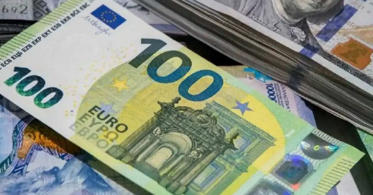 31 желтоқсандағы доллар, еуро және рубльдің бағамы жарияланды