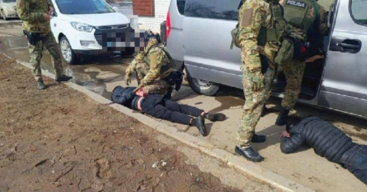 Астанада ломбардтан құны 45 миллион теңге болатын алтын бұйымдарды ұрлаған бес адам ұсталды