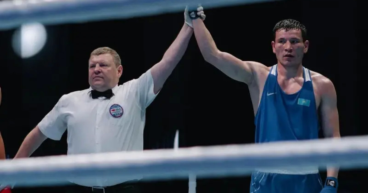 Қазақстандық боксшы жекпе-жексіз жартылай финалға өтті