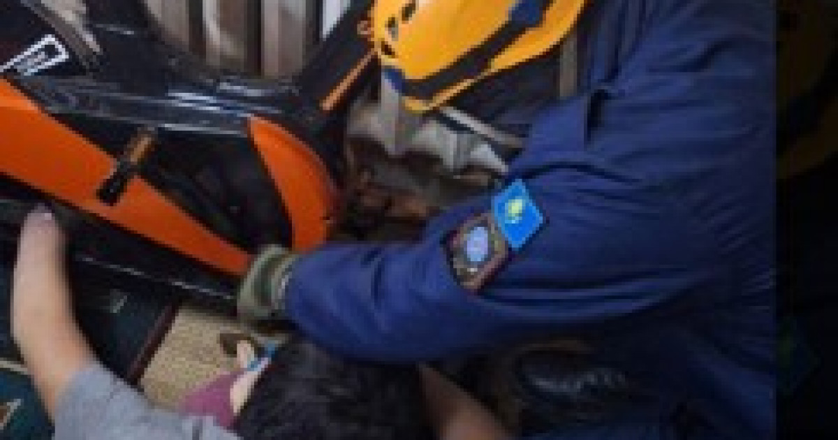 Құтқарушылар қолы велотренажерде қысылып қалған балаға көмекке келді