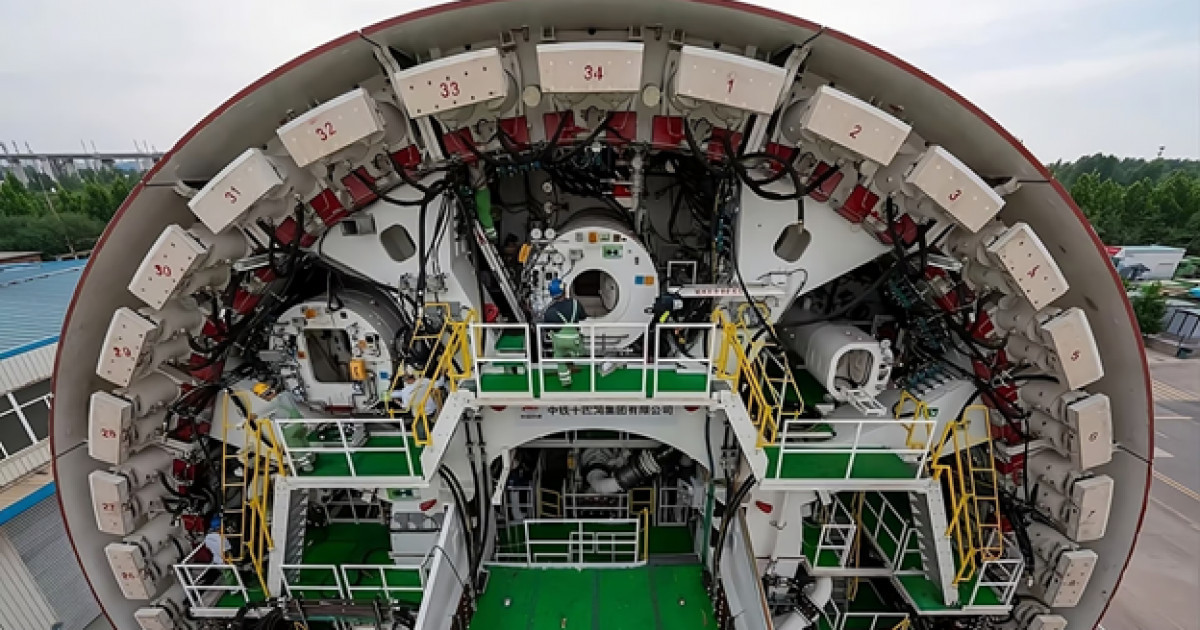 Қытайда 3 шақырым туннельді 110 күнде қазады, Алматы метросын ше?