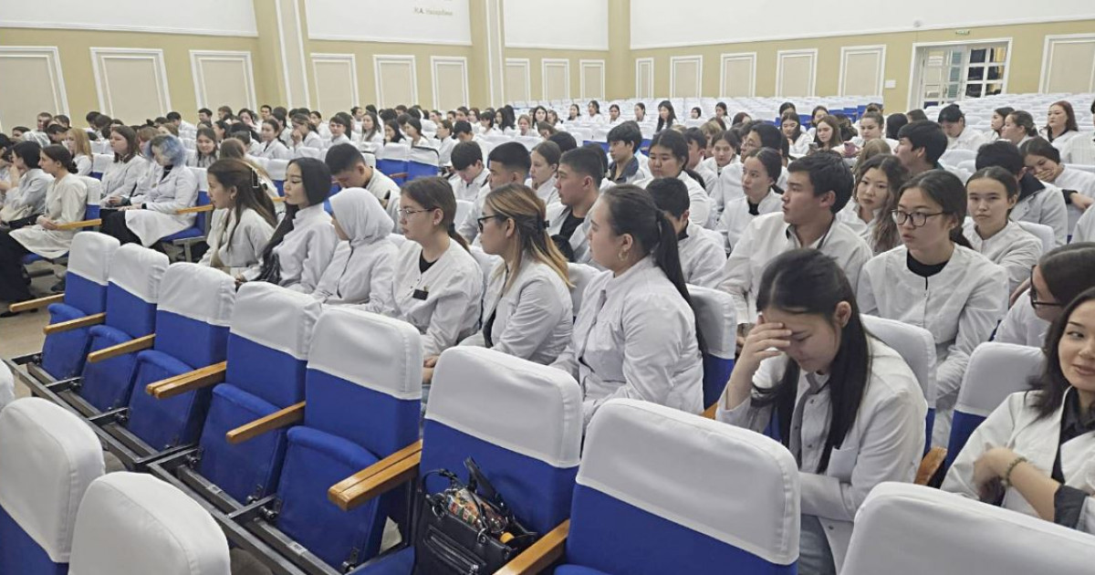 Колледж жабылды, студент сабылды